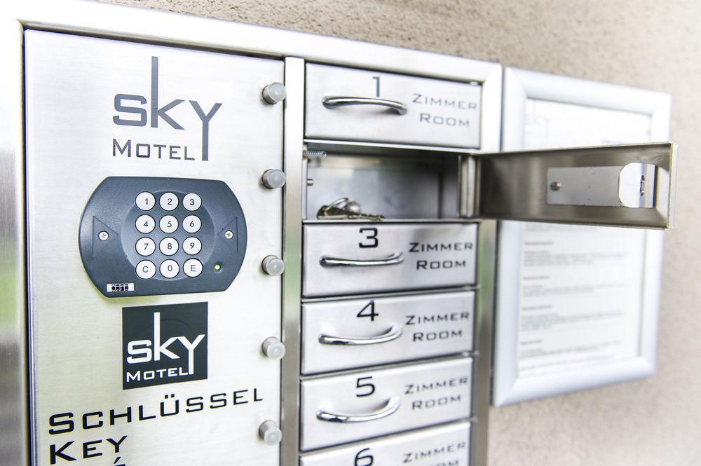 Sky Design Motel Криссерн Экстерьер фото